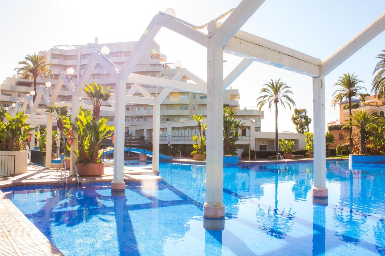 Benal Beach Suite, Parque Acuatico Y Vistas Al Mar Benalmádena Exterior photo