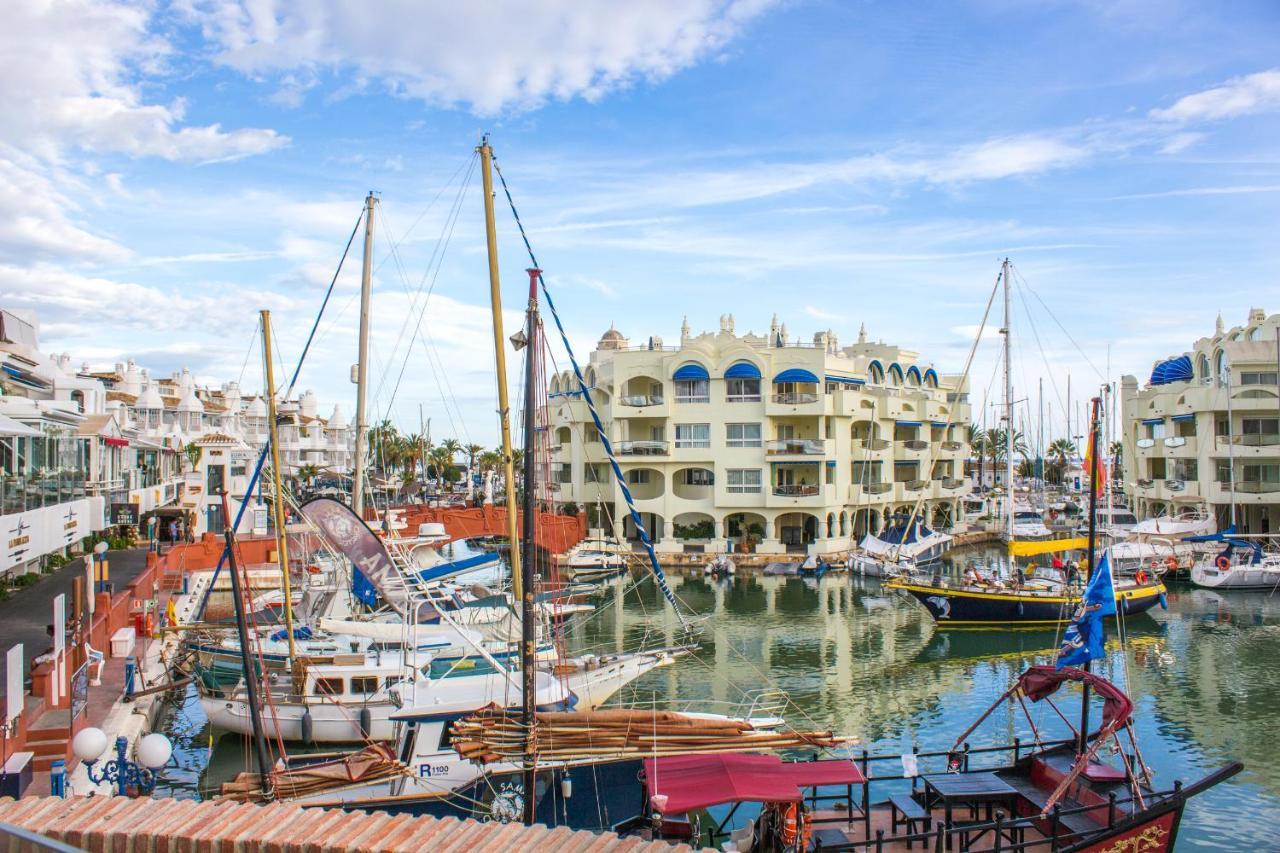 Benal Beach Suite, Parque Acuatico Y Vistas Al Mar Benalmádena Exterior photo