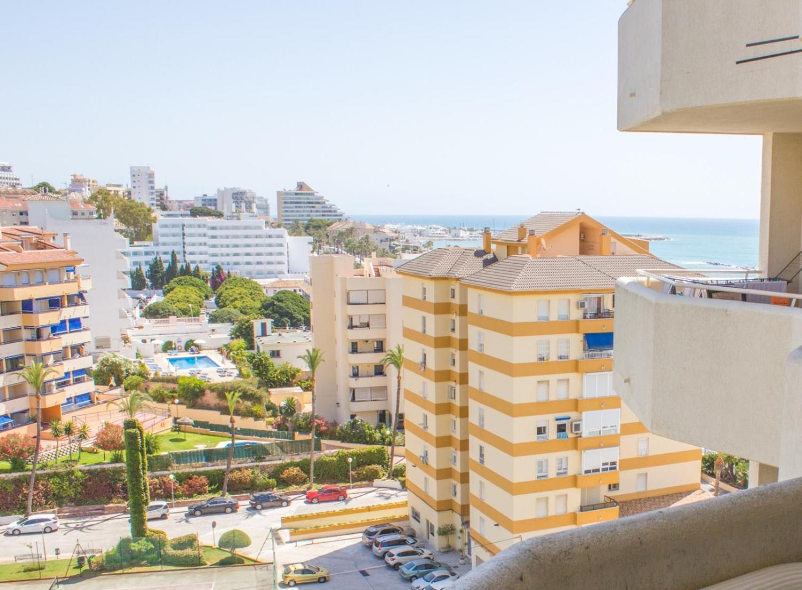 Benal Beach Suite, Parque Acuatico Y Vistas Al Mar Benalmádena Exterior photo